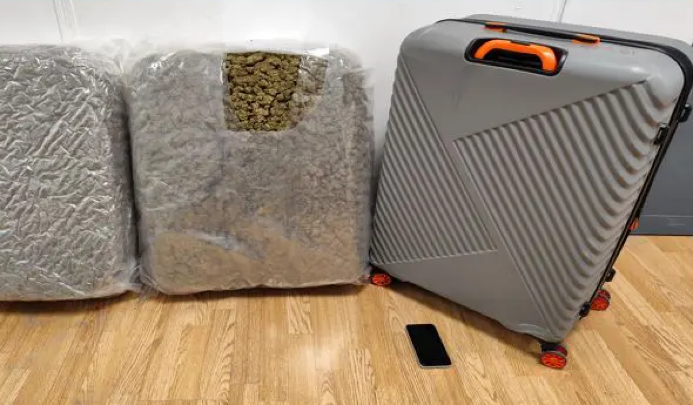 Αλλοδαπός και μέλος διεθνούς εγκληματικής ομάδας προσπάθησε να περάσει κάνναβη στο αεροδρόμιο «Ελ.Βενιζέλος» (φωτο)