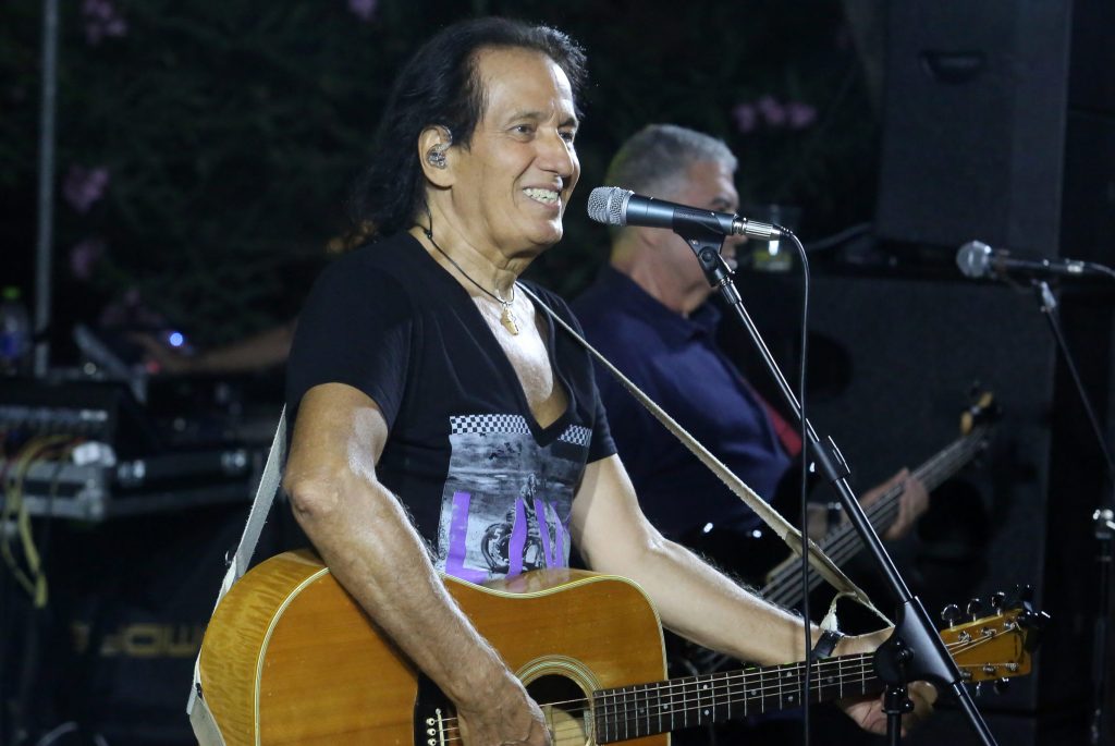 Πασχάλης για τον χαμό του πατέρα του: «Δεν το είπα σε κανέναν, το πέρασα μόνος μου»