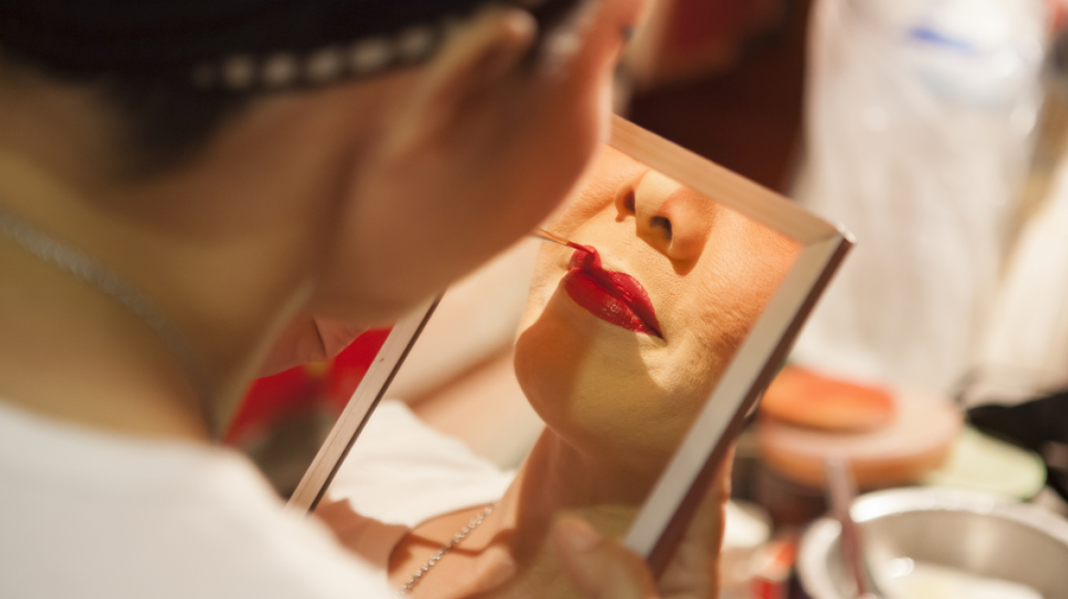 Κινέζος μεταμφιεζόταν σε γυναίκα και κατέγραφε κρυφά τις συνευρέσεις του με πάνω από 1.000 άνδρες