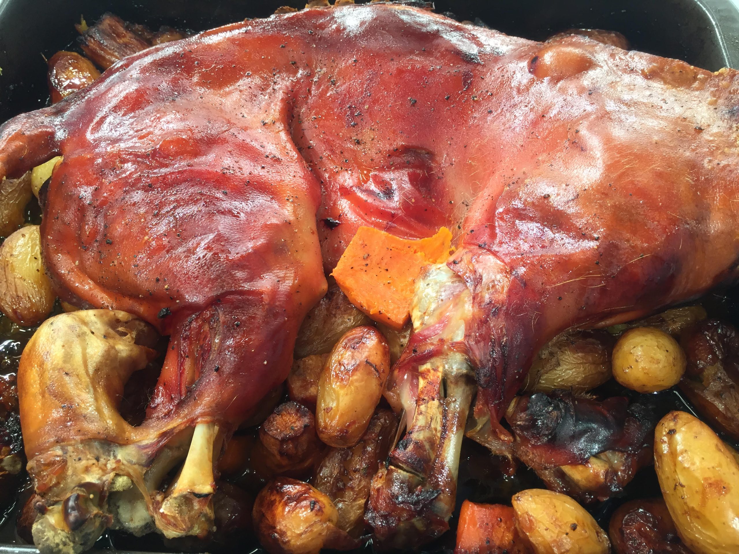 Τέρμα και η γουρουνοπούλα στα πανηγύρια εκτός κέτερινγκ!