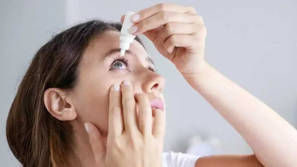 ΕΟΦ: Ανακαλεί οφθαλμικές σταγόνες – Κίνδυνος μικροβιακής μόλυνσης του προϊόντος