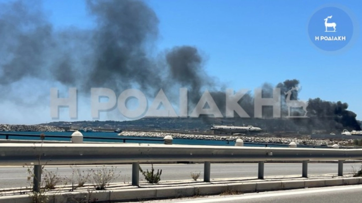 Φωτιά έξω από την πόλη της Ρόδου – Στο σημείο έσπευσε η Πυροσβεστική 