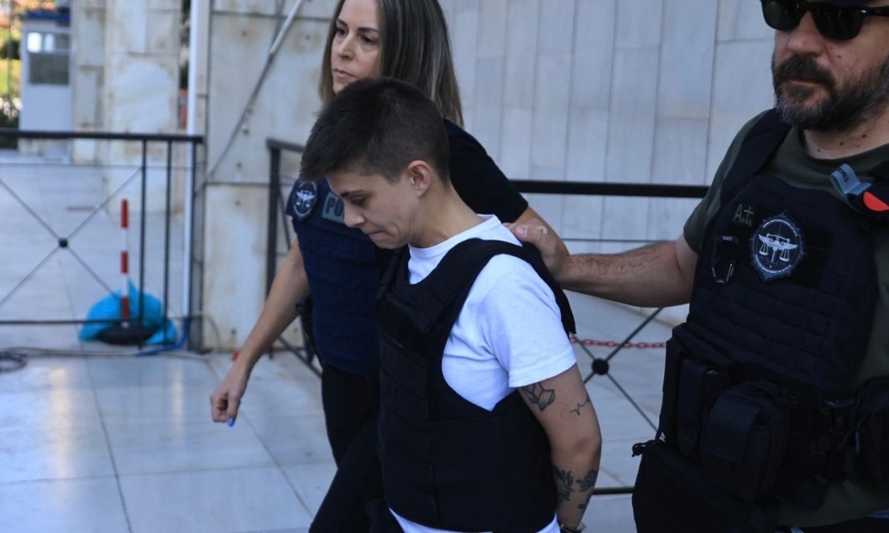 Αναστέλλεται από σήμερα με απόφαση Γ.Φλωρίδη η λειτουργία της Ιατροδικαστικής Υπηρεσίας Πάτρας λόγω Ε.Μουρτζούκου