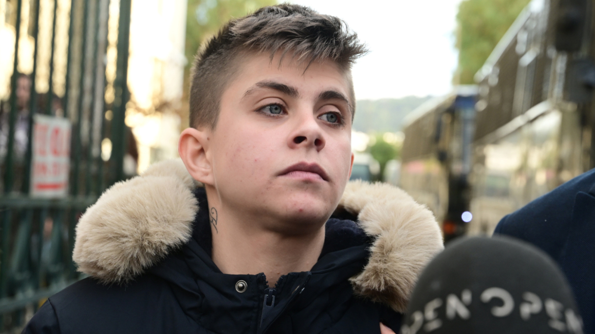 Ε.Μουρτζούκου: «Να επανεξεταστούν οι υποθέσεις με κακοποιήσεις παιδιών στην Πάτρα» λέει η ΠΟΕΔΗΝ