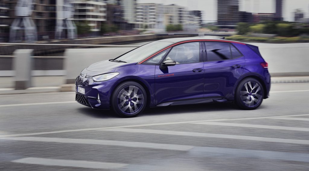 Volkswagen ID.3 GTX FIRE+ICE: Φόρος τιμής στο Golf Fire and Ice του ’90-’91 (βίντεο)