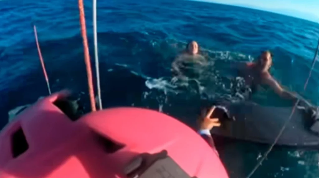 Βίντεο: Αθλητής ιστιοπλοΐας που έκανε kite surf σώζει έναν τουρίστα και τη 10χρονη κόρη του στη Θεσσαλονίκη