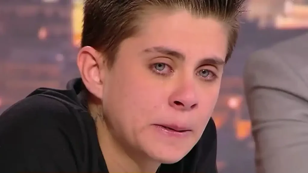 Ε.Μουρτζούκου: Έδωσε νέες σημειώσεις στον δικηγόρο της – «Θα ομολογήσει και για τον Παναγιωτάκη» λέει η μητέρα του