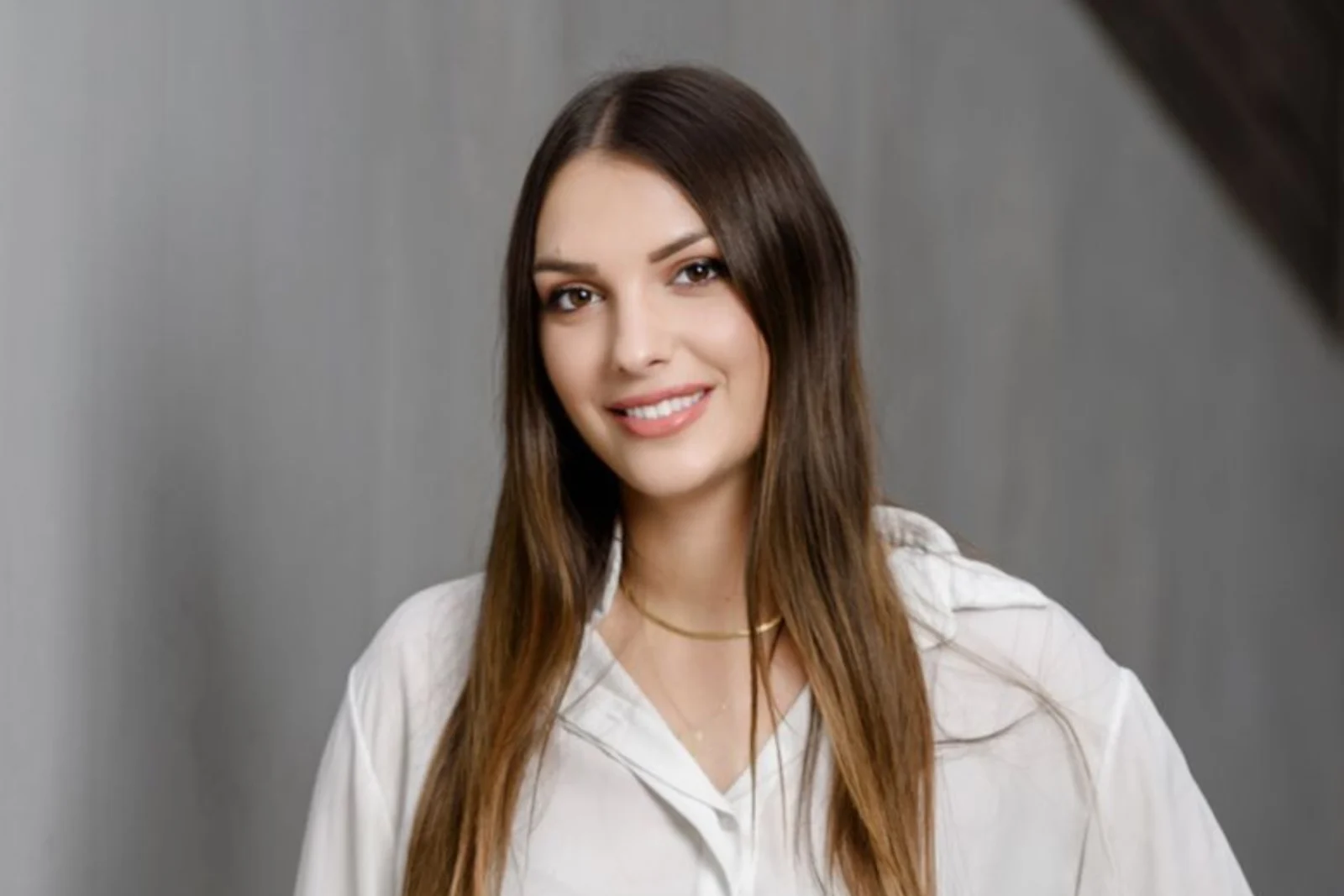 Μυρτώ Κοροβέση: Ποια είναι η 28χρονη που προτείνει για αντιπρόεδρο του Κινήματος Δημοκρατίας ο Σ.Κασσελάκης