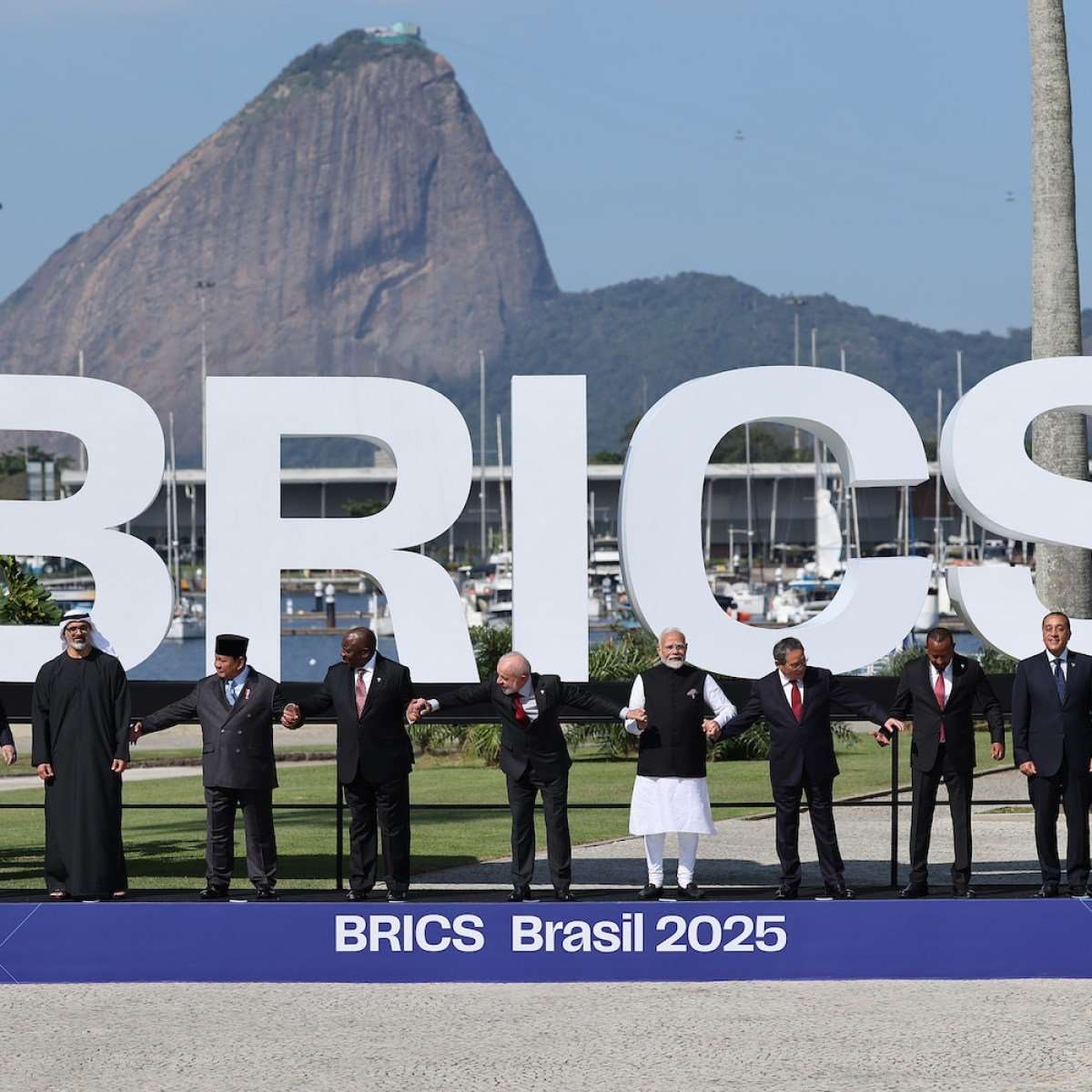 17η σύνοδος BRICS: Αυτό που έγινε στο Ρίο Ντε Τζανέιρο πρέπει να ανησυχήσει τη Δύση