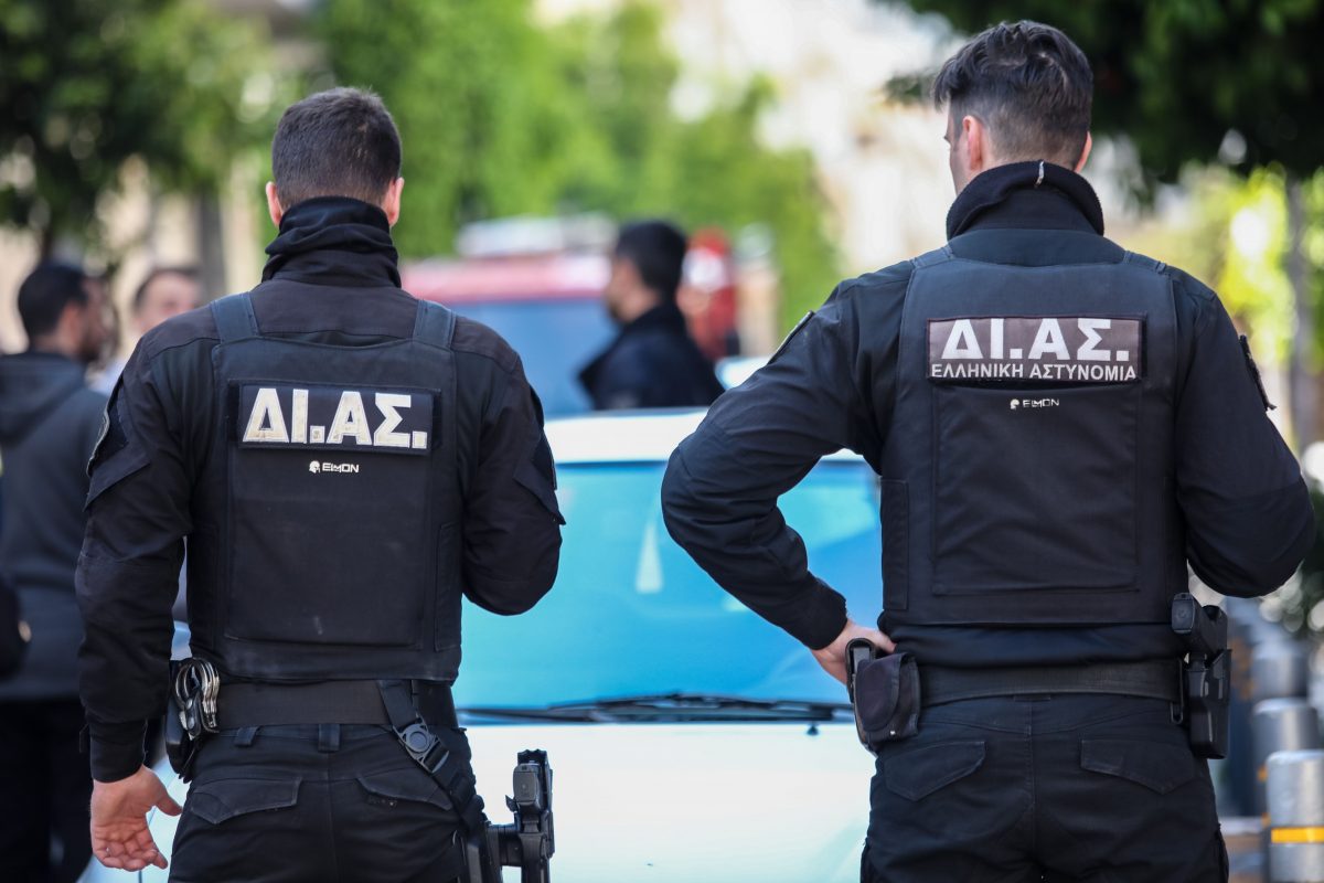 Προσήχθη ηγετικό στέλεχος του Ρουβίκωνα: H ανακοίνωση της ΕΛ.ΑΣ.