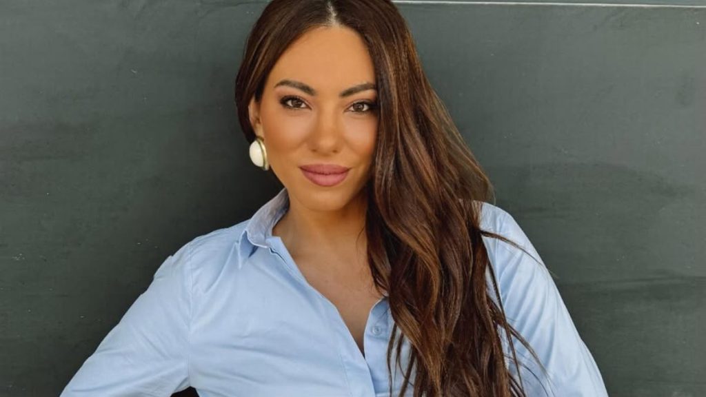 Η νέα φωτογραφία που δημοσίευσε η Ε.Βαλαβάνη με το νεογέννητο γιο της μέσα από το μαιευτήριο