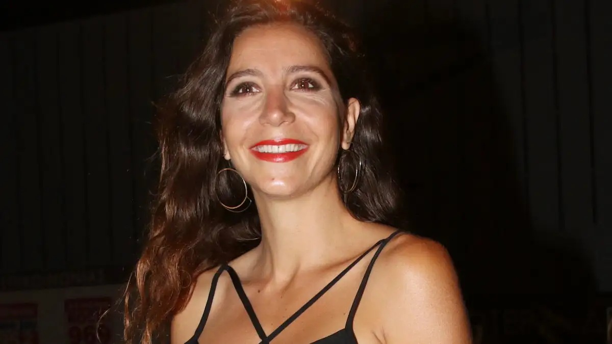 Α.Λυκουρέζου για στενό φίλο του πατέρα της: «Έμπαινε στο δωμάτιό μου και τριβόταν – Έκανε διάφορα»