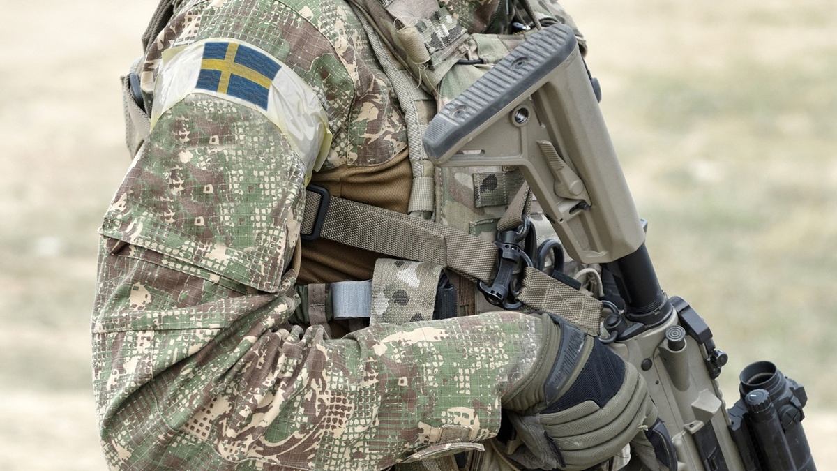 Σουηδία: Εξετάζεται η αύξηση του ορίου ηλικίας επιστράτευσης αξιωματικών έως τα 70 χρόνια