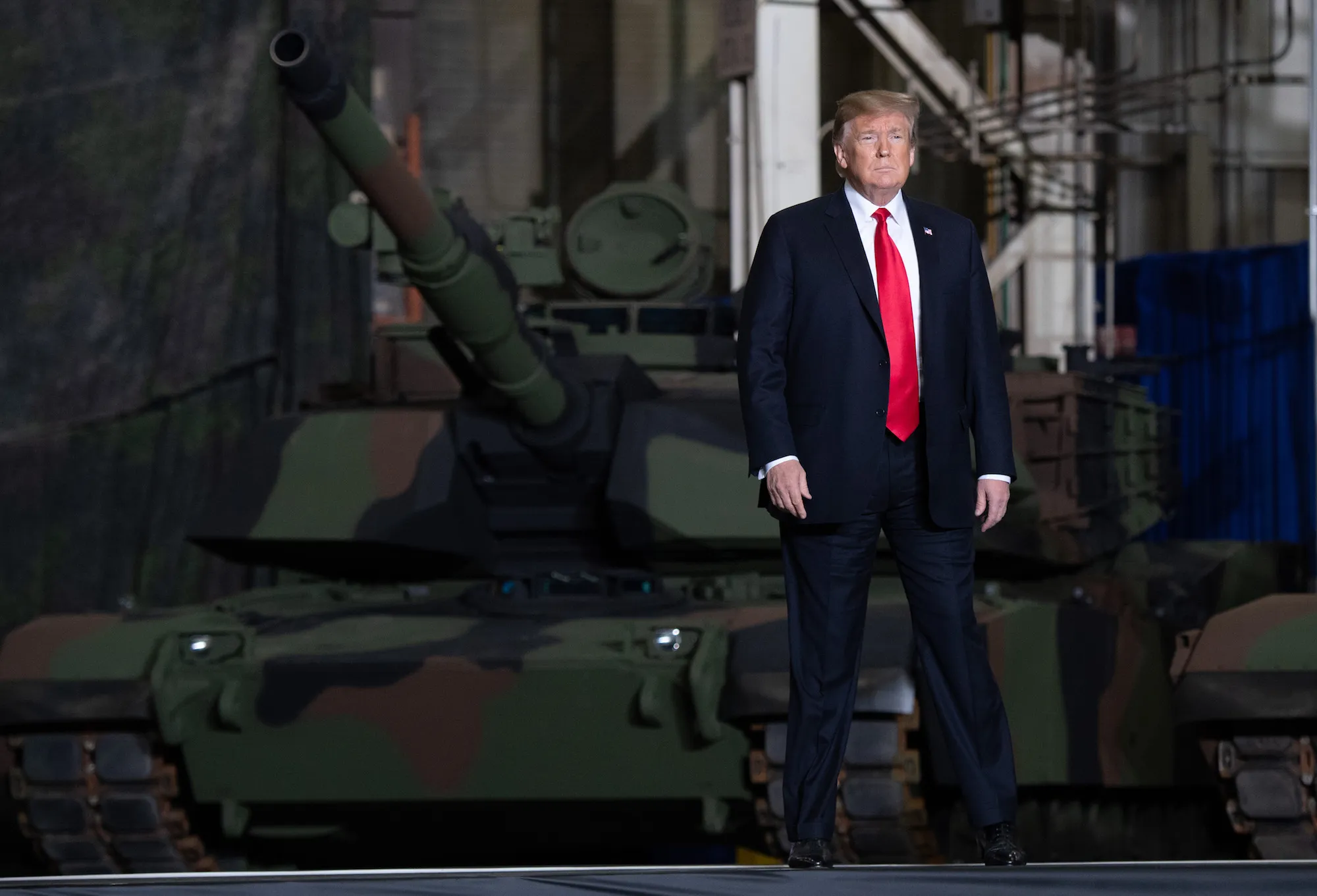 Ολική αλλαγή στάσης από τον Ν.Τραμπ: Στέλνει και… επιθετικά όπλα στην Ουκρανία