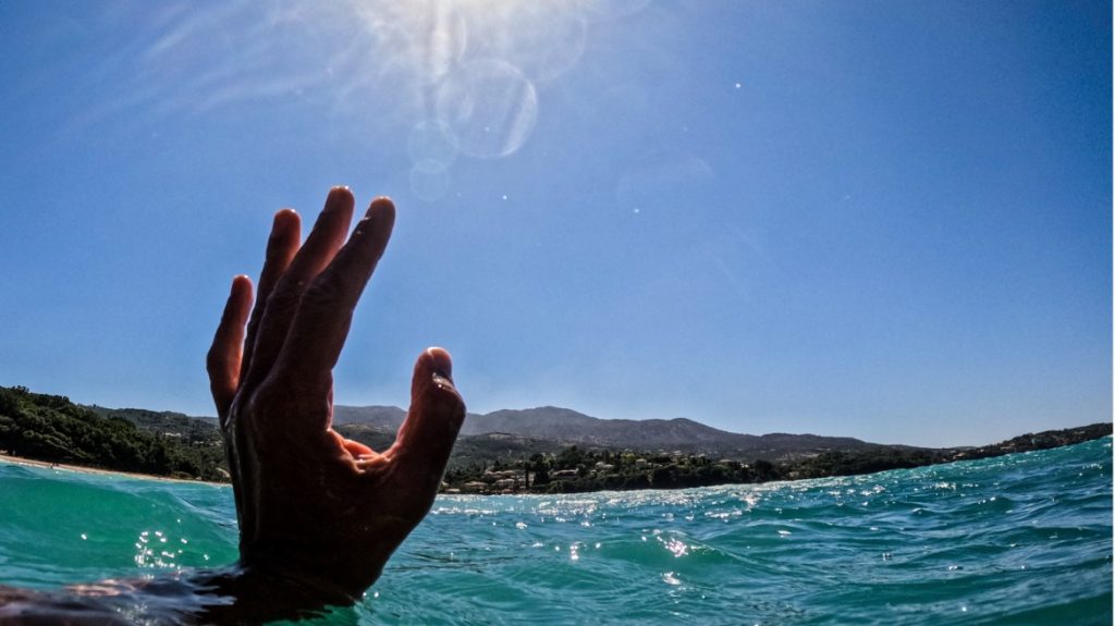 «Μπαράζ» θανάτων από πνιγμό για τρεις λουόμενους σε Χαλκιδική, Τήλο και Θεσσαλονίκη