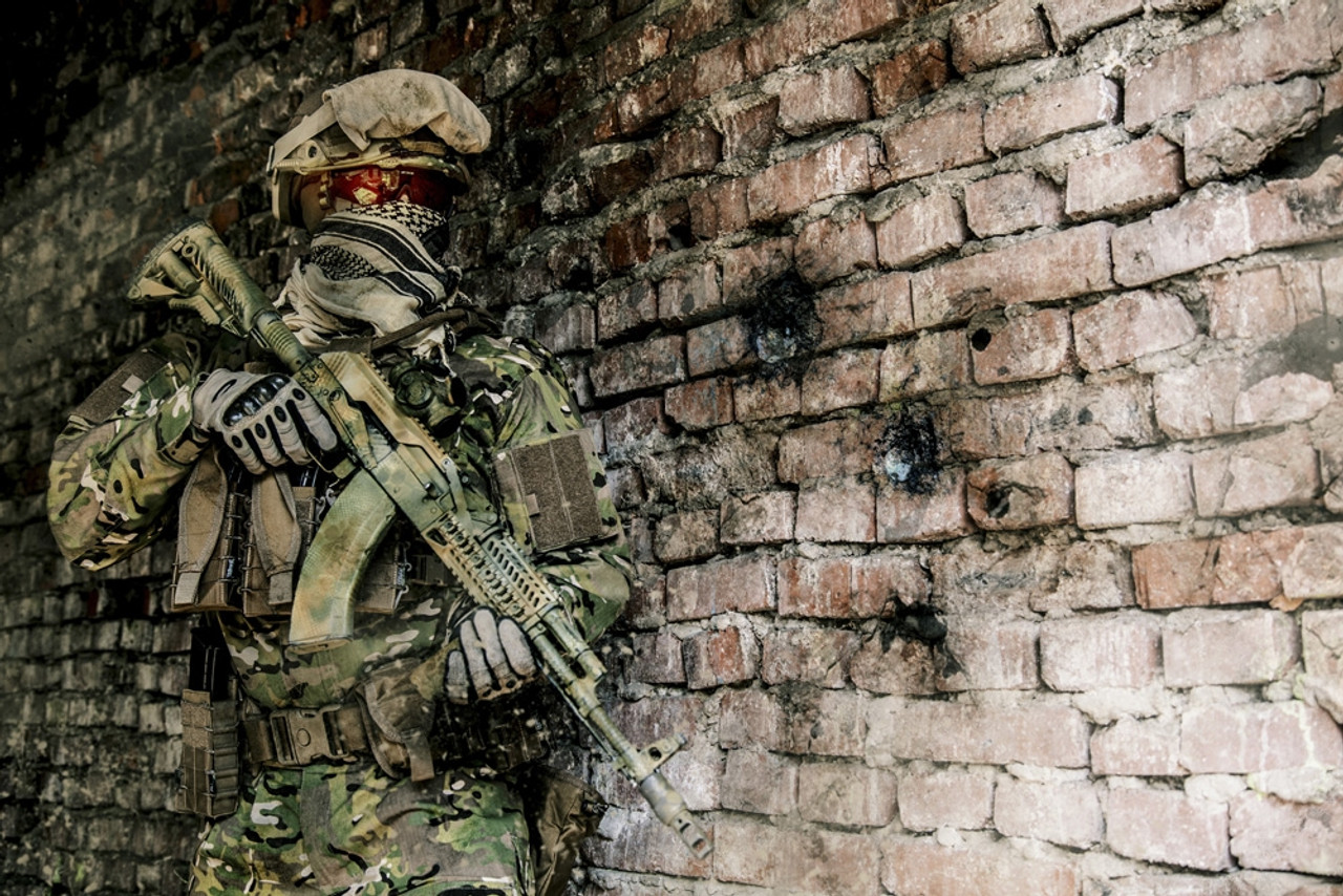 Ρώσοι κομάντος της «Yuzhnaya» εξουδετέρωσαν φρουρά Ουκρανών της νεοναζιστικής «Aidar» (βίντεο)