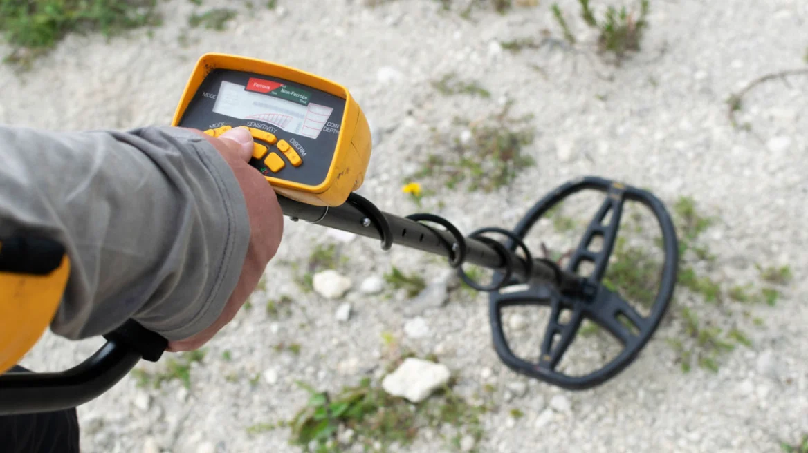 Κύκλωμα αρχαιοκαπηλίας: Έλληνες κυνηγοί θησαυρών εμπλέκονται σε διεθνές δίκτυο με εξαγωγές σε ΗΠΑ και Γερμανία