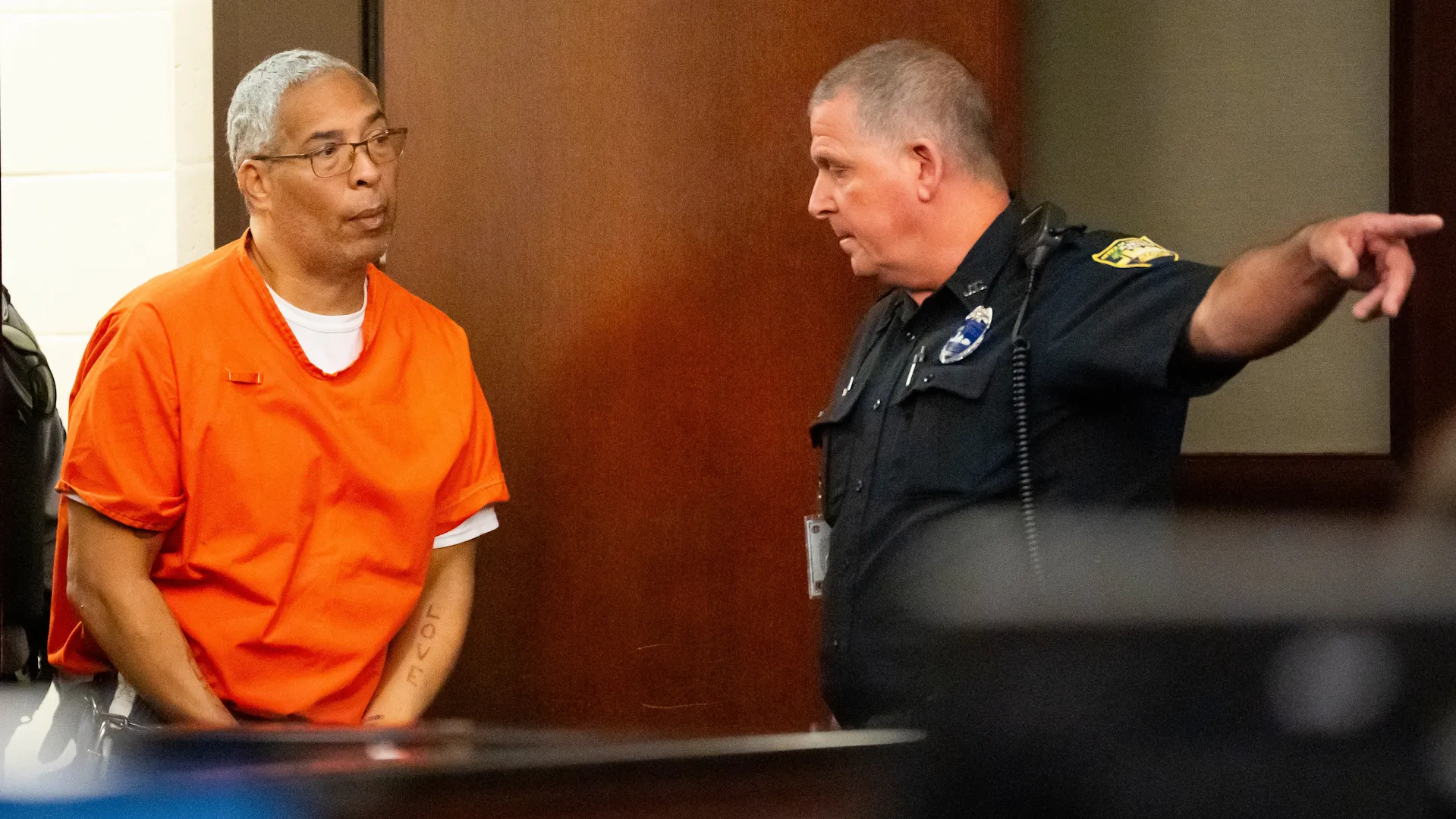 Mάικλ Μπέρναρντ Μπιέλ: Αυτά ήταν τα τελευταία λόγια του βαρυποινίτη στον εκτελεστή του πριν θανατωθεί