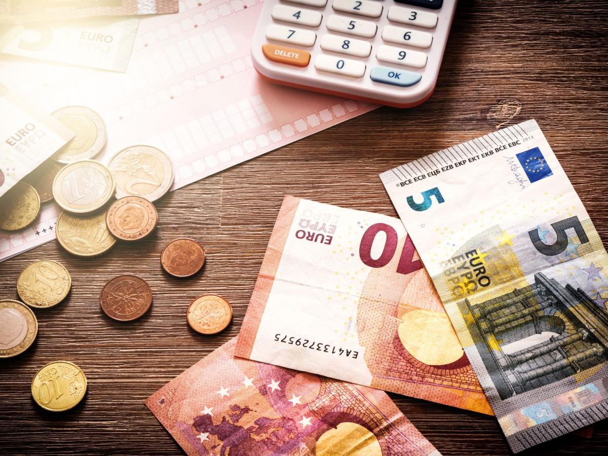 Ο νέος Τελωνειακός Κώδικας φέρνει μειωμένα τεκμήρια για ελεύθερους επαγγελματίες σε μικρούς οικισμούς