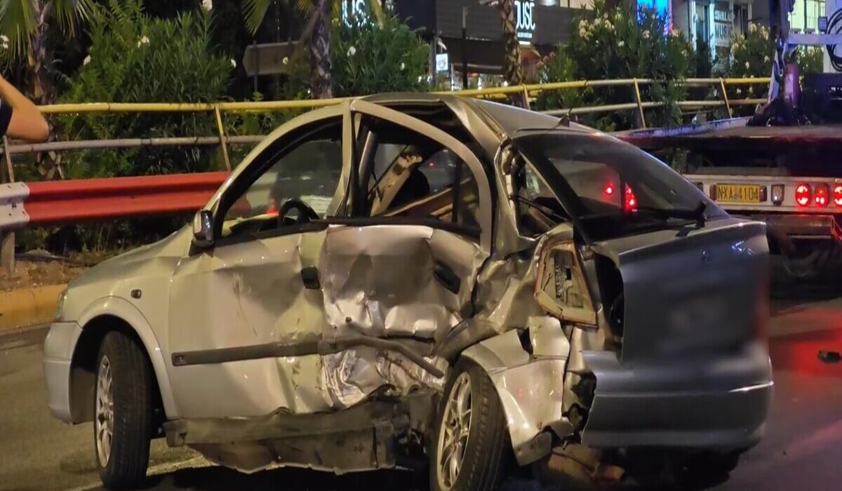 Βίντεο ντοκουμέντο από την καραμπόλα τριών οχημάτων στη λεωφ.Συγγρού – Ένας τραυματίας