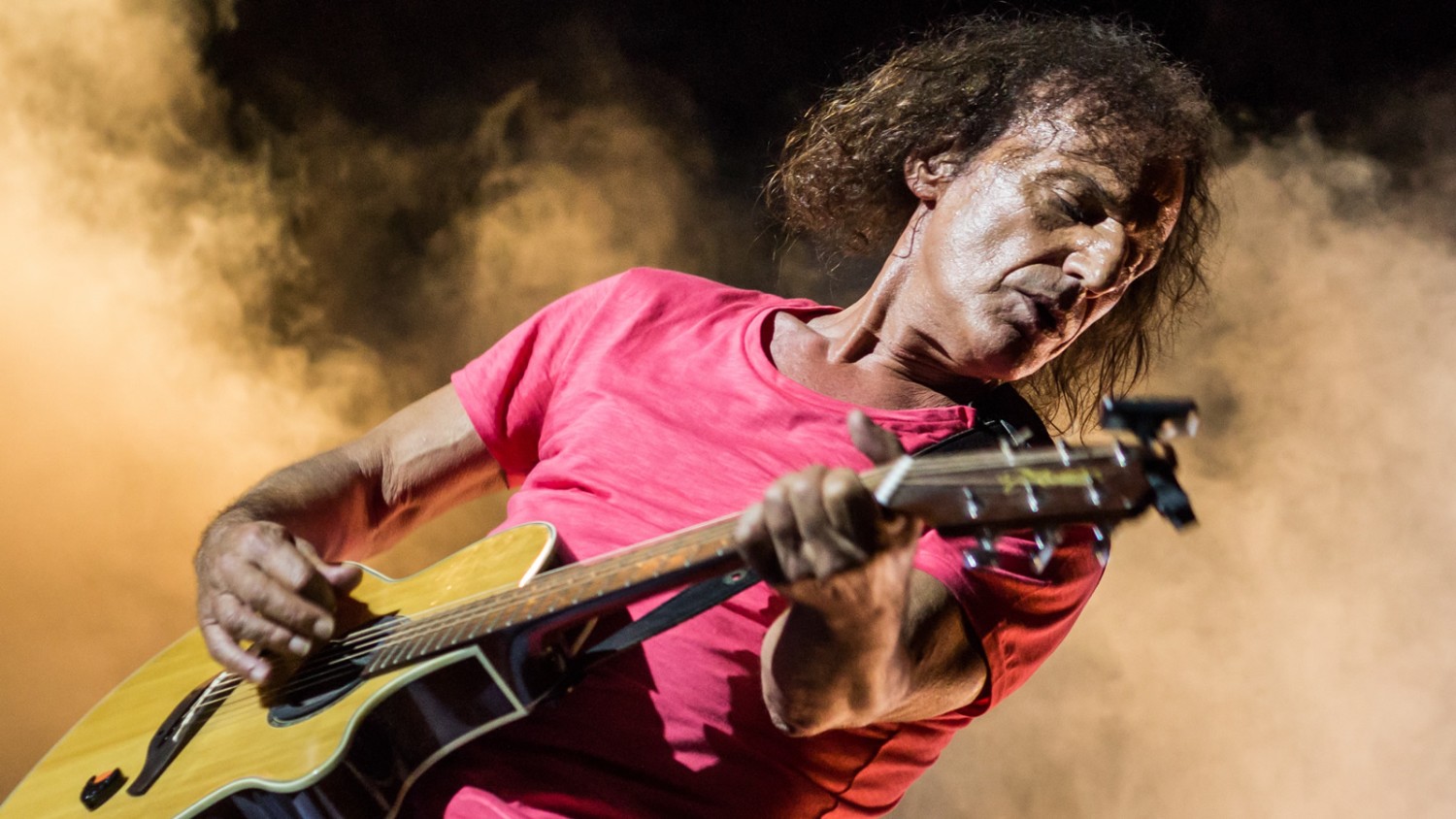 Β.Παπακωνσταντίνου: Ακυρώθηκε προγραμματισμένη συναυλία του λόγω ατυχήματος