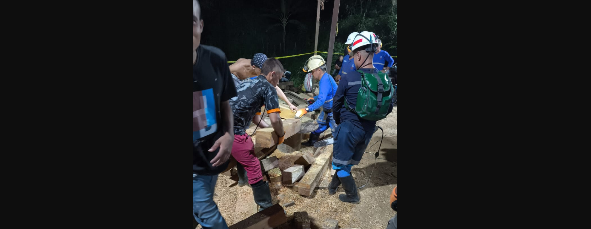 Κολομβία: 18 εργάτες παγιδευμένοι σε χρυσωρυχείο