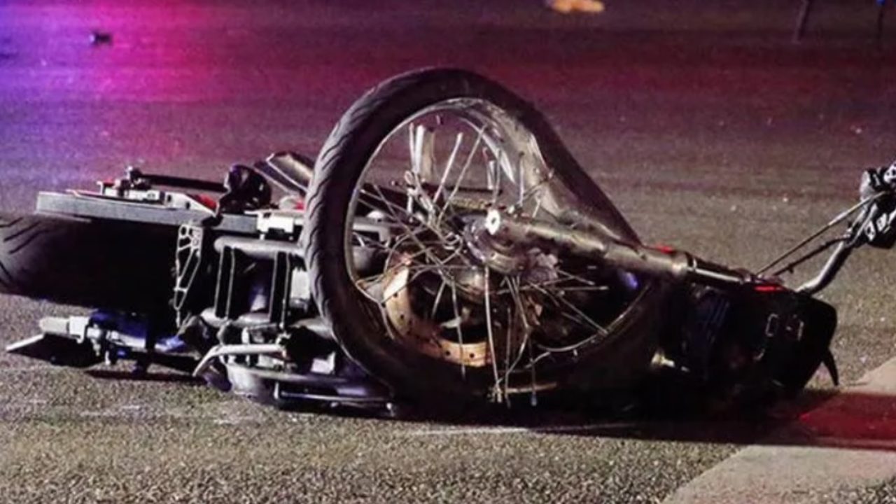 Θανατηφόρο τροχαίο στη Νίκαια: Νεκρός ένας πεζός που παρασύρθηκε από μηχανή