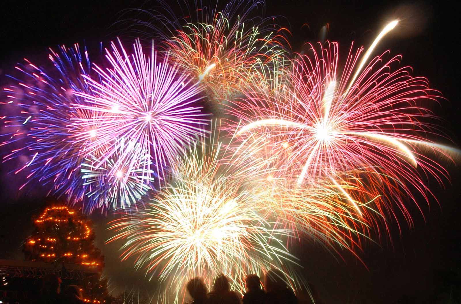 Γερμανία: Τουλάχιστον 19 τραυματίες μετά από ατύχημα σε σόου πυροτεχνημάτων στο Ντίσελντορφ (βίντεο)