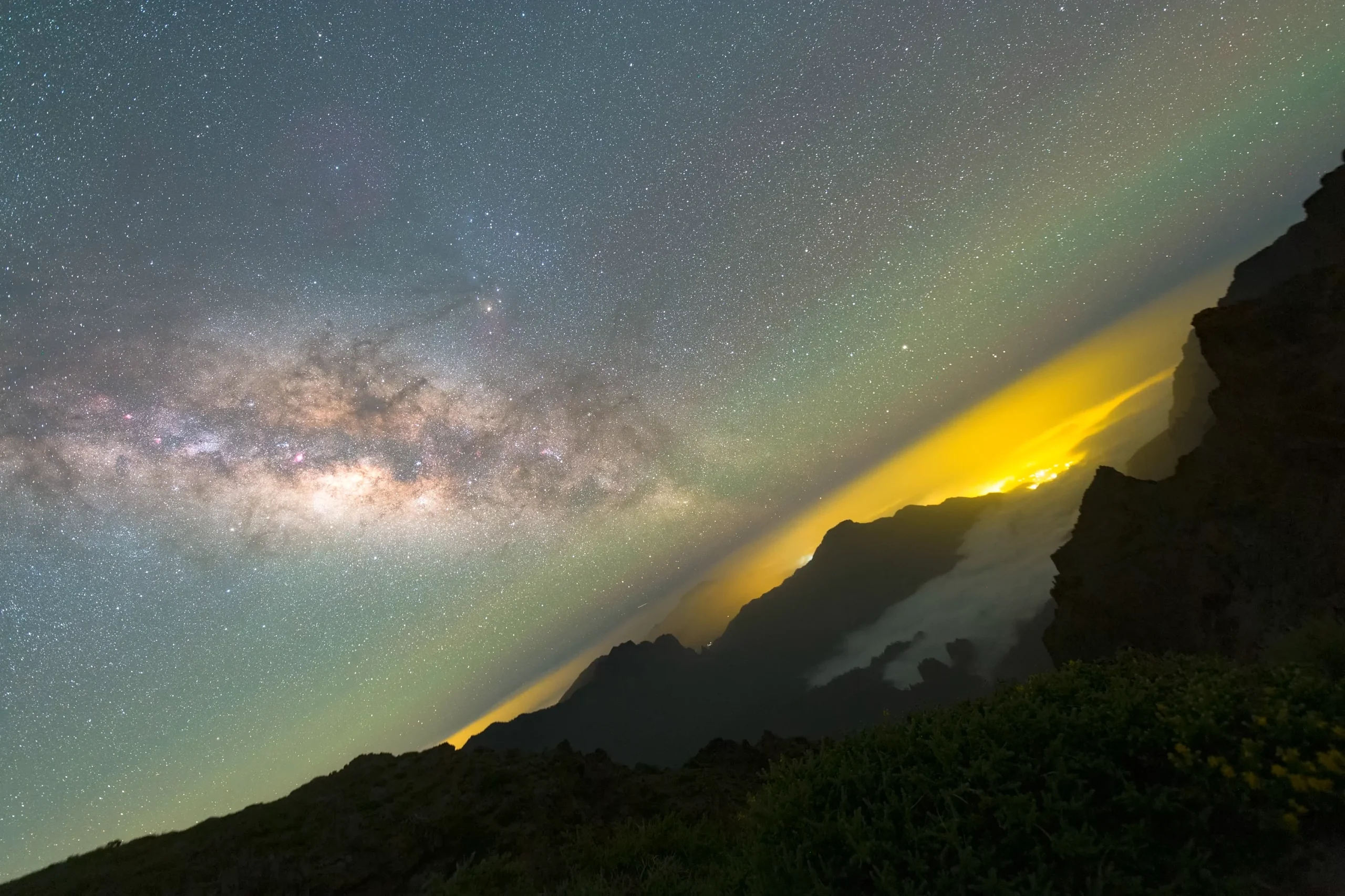 Εντυπωσιακό βίντεο από την περιστροφή της Γης στα Κανάρια Νησιά