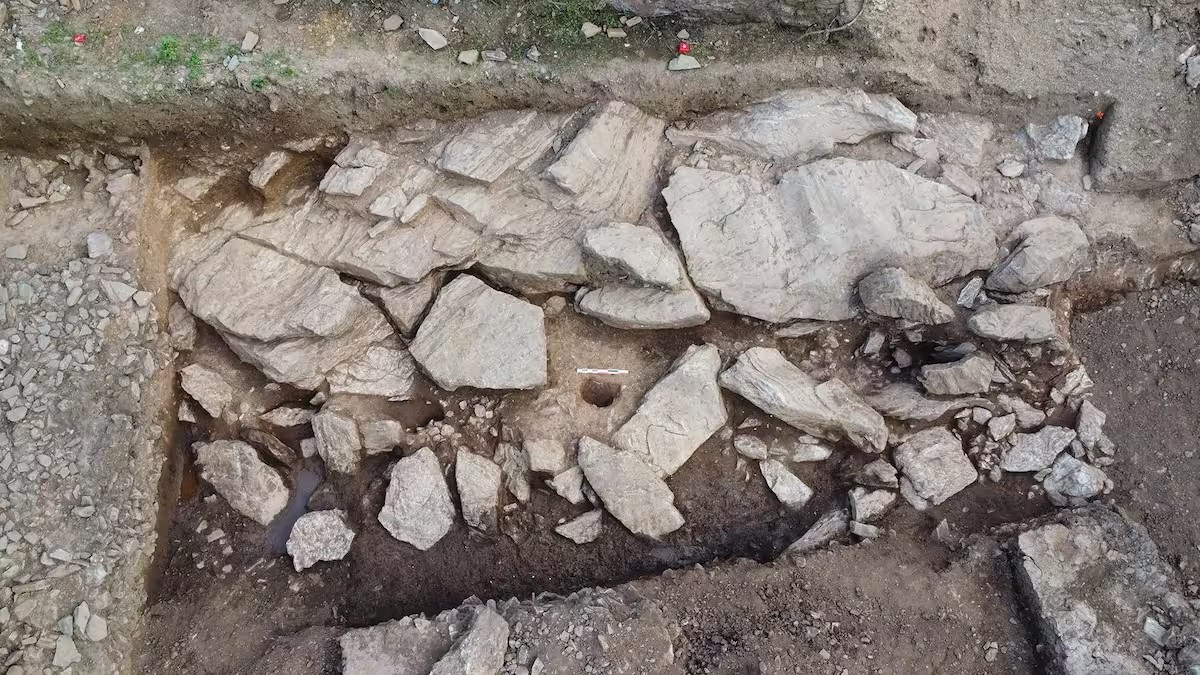 Ανασκαφές έφεραν στο «φως» άγνωστο αρχαίο λιμάνι – Οι τεχνικές αρχιτεκτονικής που εντυπωσιάζουν (φωτο)