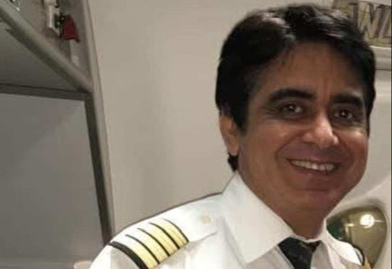 Σουμίτ Σαμπαρβάλ: Ποια ήταν τα τελευταία λόγια του κυβερνήτη του μοιραίου αεροσκάφους της Air India