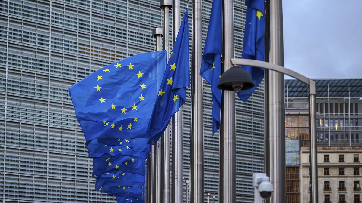 Η ΕΕ χαιρετίζει την συμφωνία κατάπαυσης του πυρός μεταξύ Ισραήλ και Συρίας