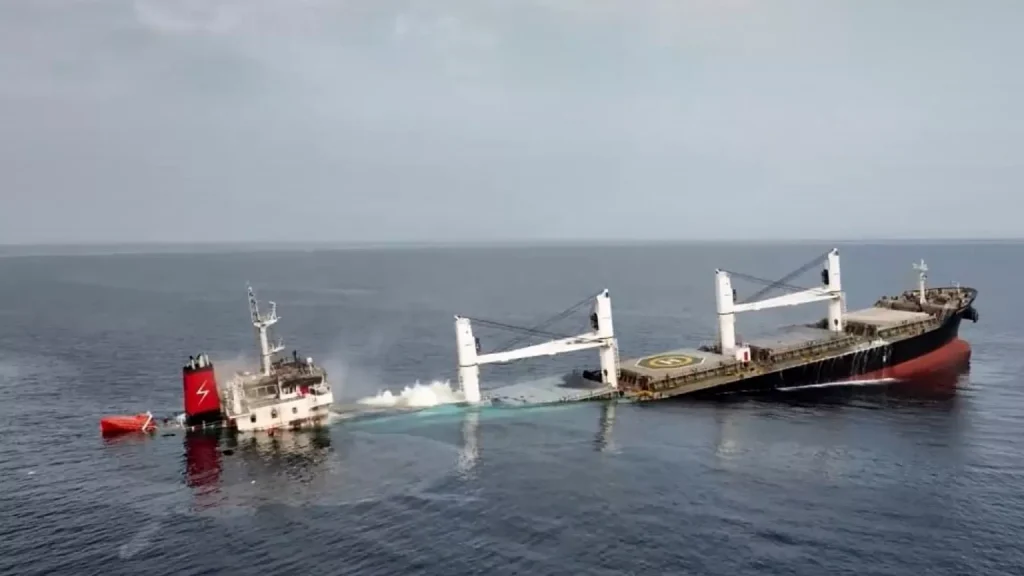 Πίσω στην Ελλάδα ο φρουρός του «Eternity C» που χτυπήθηκε από τους Χούθι στην Ερυθρά Θάλασσα