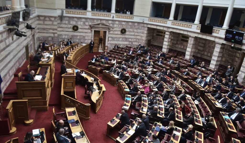 Ανοιχτό ακόμη αν θα αποχωρήσει η αντιπολίτευση από τη Βουλή