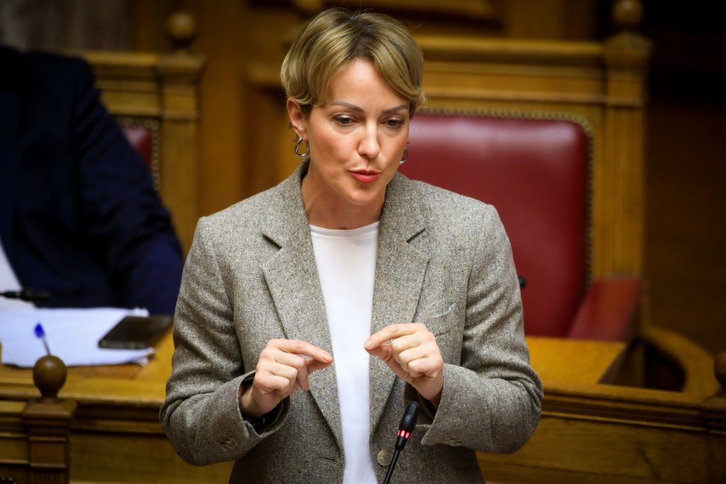 Α.Σδούκου: «Είναι φανερό ότι ο ΣΥΡΙΖΑ έχει επιλέξει τον δρόμο της θεσμικής κατηφόρας»