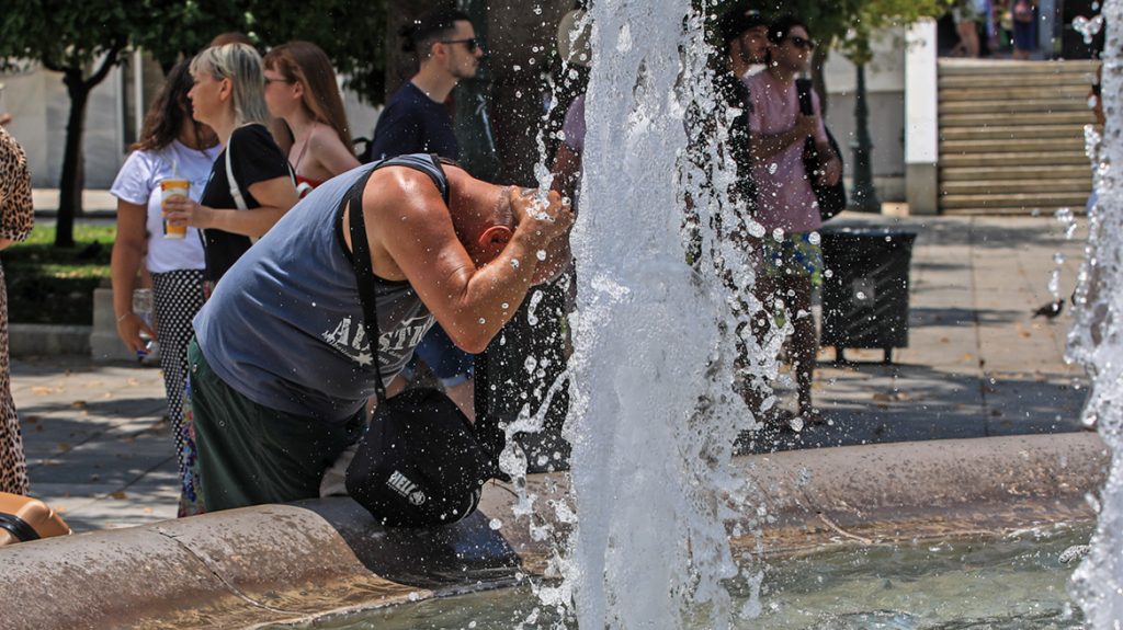 Καιρός – Θ.Κολυδάς: «Ο καύσωνας κορυφώνεται σήμερα και αύριο» 