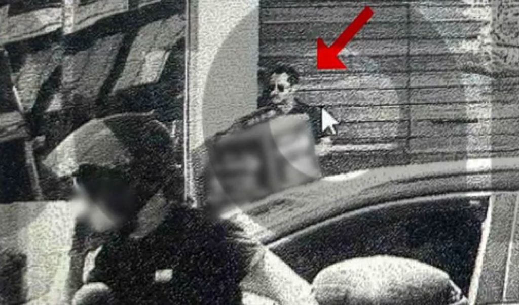 Δείτε τις φωτογραφίες του Πολωνού καθηγητή που τράβηξε η 43χρονη πριν την δολοφονία του