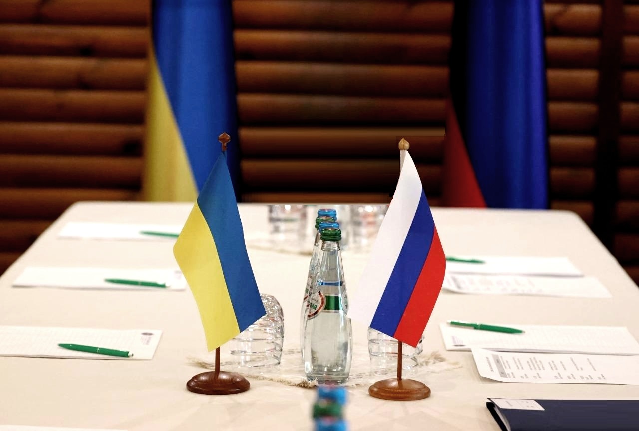 Στην Κωνσταντινούπολη μεταβαίνει ρωσική αντιπροσωπεία για τον τρίτο γύρο συνομιλιών με την Ουκρανία