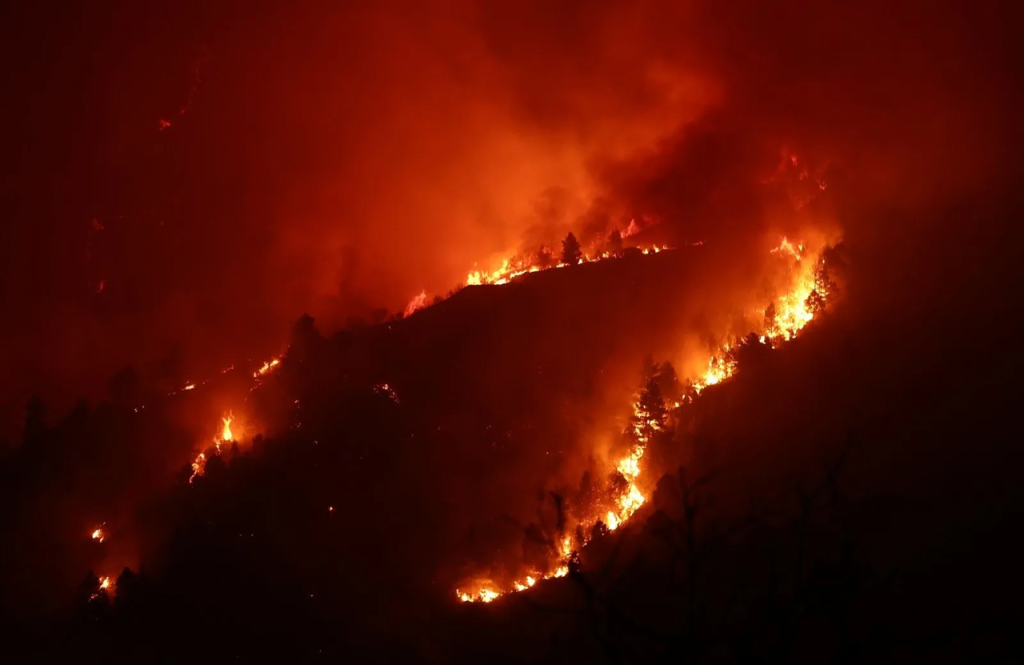 Δύο νεκροί από την πύρινη κόλαση στην Κύπρο: Η Ισπανία στέλνει βοήθεια – «Σε ετοιμότητα» ο Ερσίν Τατάρ (βίντεο)