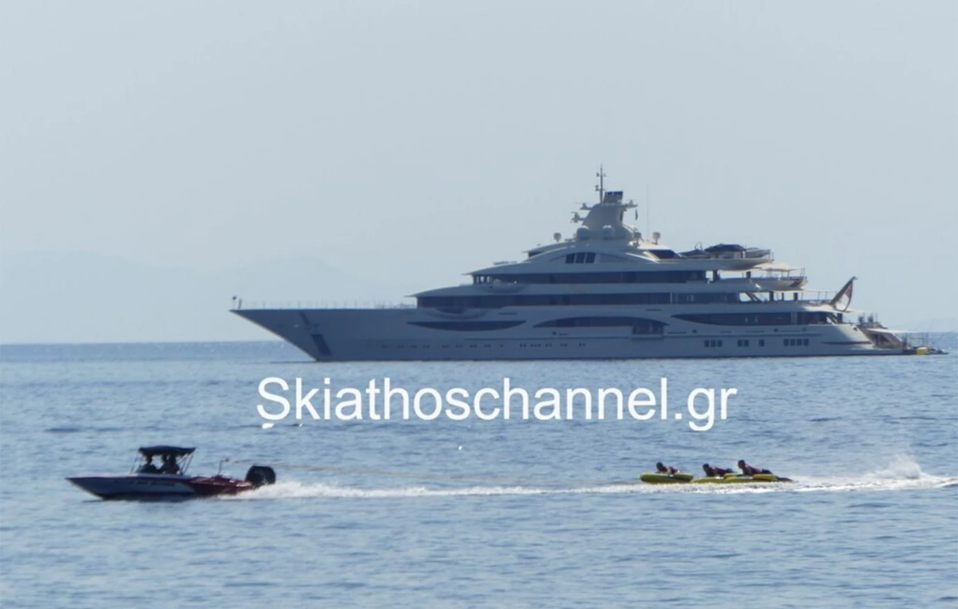 Στη Σκιάθο για διακοπές Ινδός μεγιστάνας του χάλυβα με το υπερπολυτελές γιοτ «Alaiya» (φωτο)