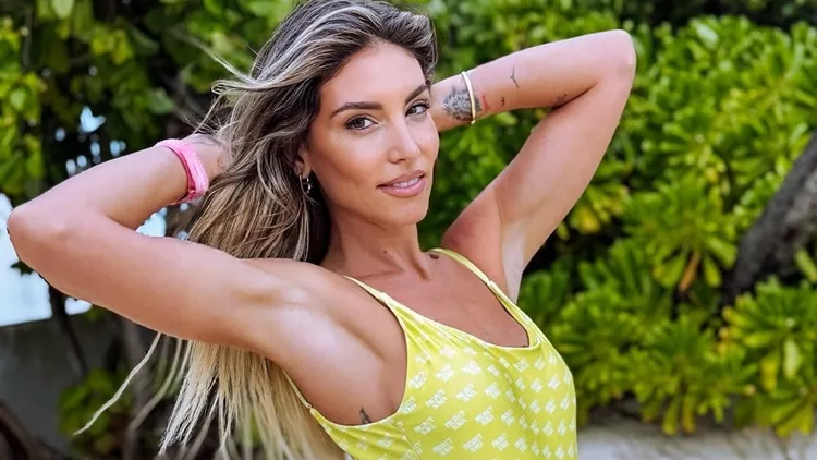 Ταλαιπωρία για την Αθηνά Οικονομάκου κατά τη διάρκεια του ταξιδιού της – Τι αναφέρει η ηθοποιός (φωτο)