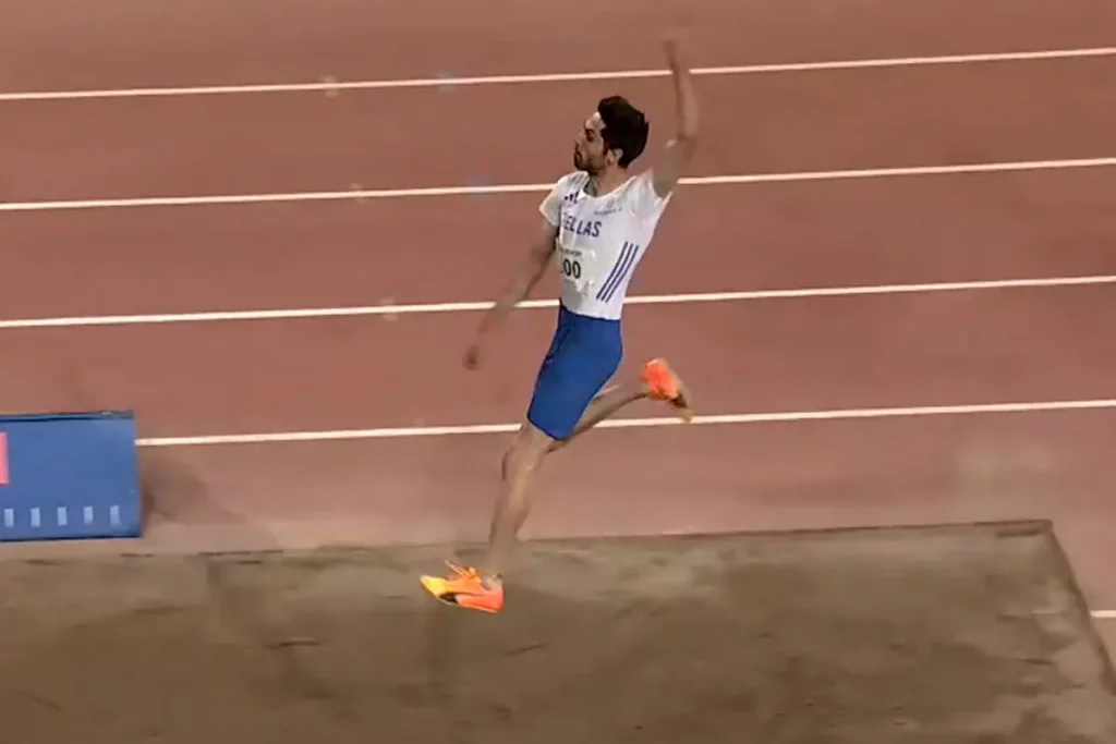 «Χρυσός» ο Μ.Τέντογλου – «Πέταξε» στα 8.07μ και ανέβηκε στην κορυφή στο Βαλκανικό πρωτάθλημα