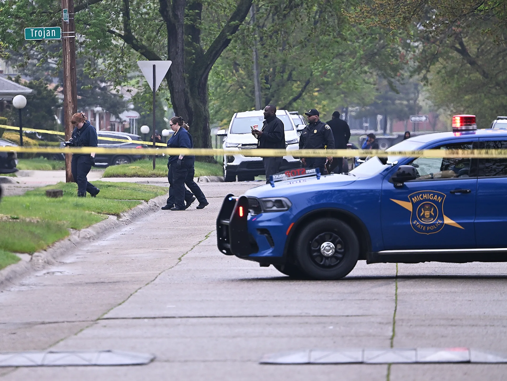 ΗΠΑ: Συνελήφθη άνδρας που επιτέθηκε με μαχαίρι σε πολίτες έξω από σούπερ μάρκετ στο Μίσιγκαν – 11 τραυματίες (φώτο)