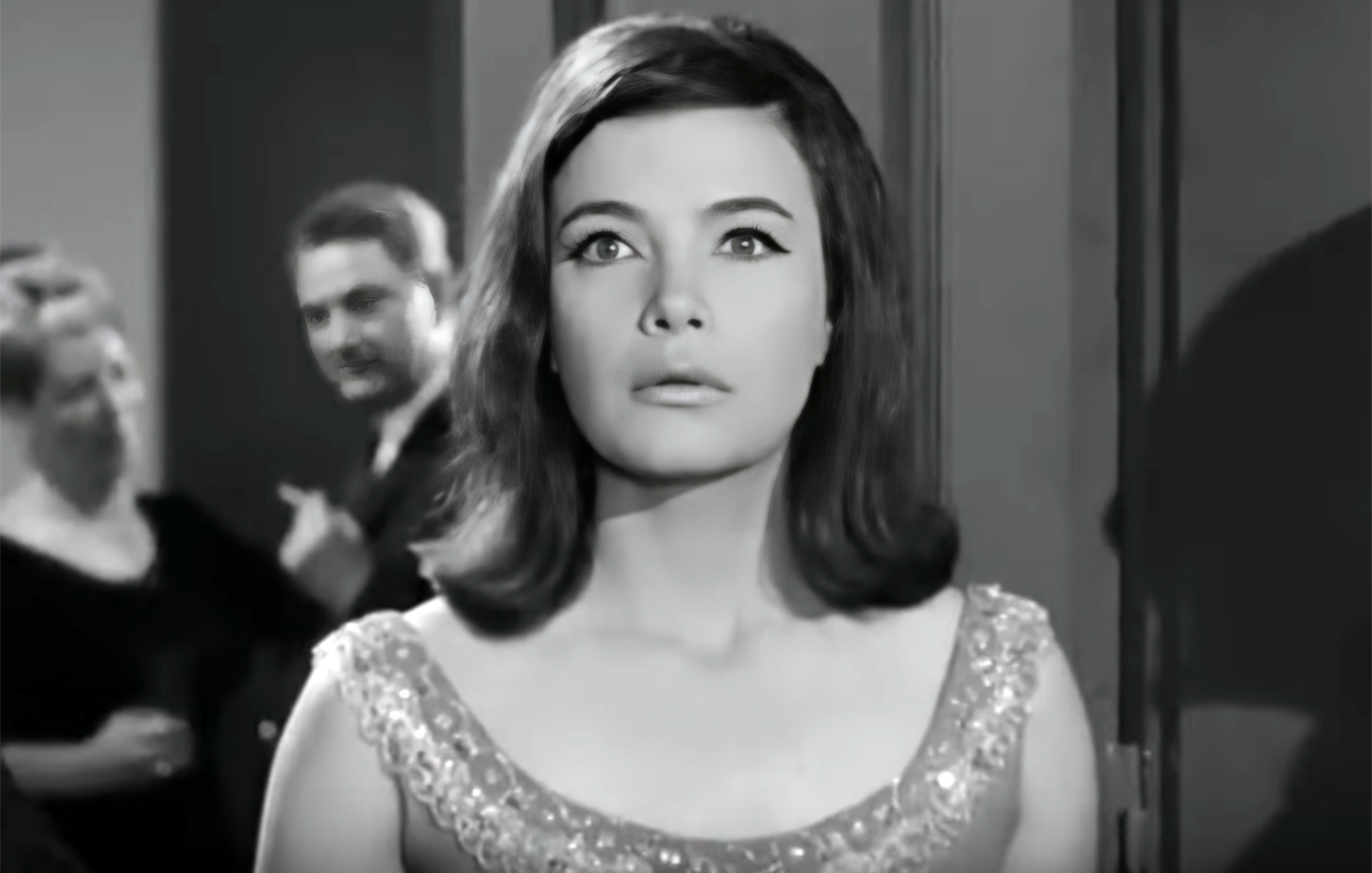 Κωνσταντίνος Καζάκος: H ανάρτηση για τα 33 χρόνια από τον θάνατο της μητέρας του, Τζένης Καρέζη – «Δεν έχω λόγια»