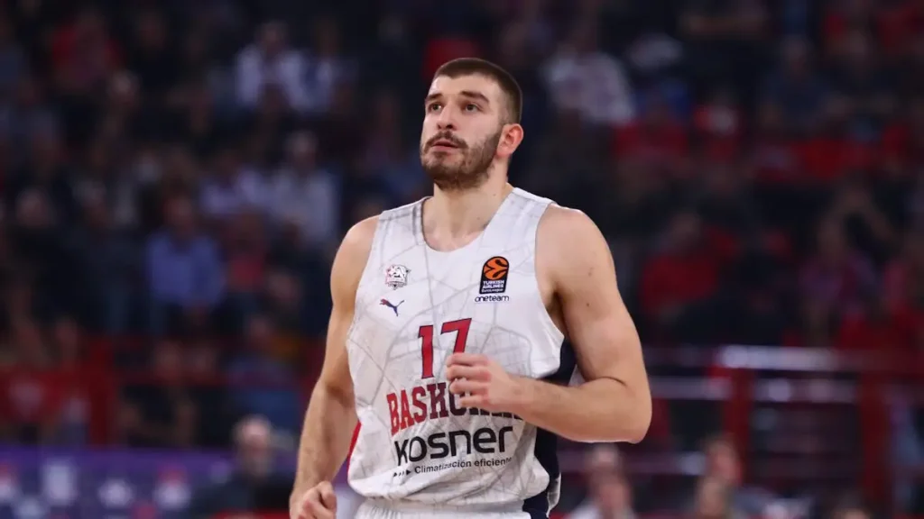 Παναθηναϊκός: Ανακοίνωσε τον Ν.Ρογκαβόπουλο – Υπέγραψε τετραετές συμβόλαιο με τους «Πράσινους»