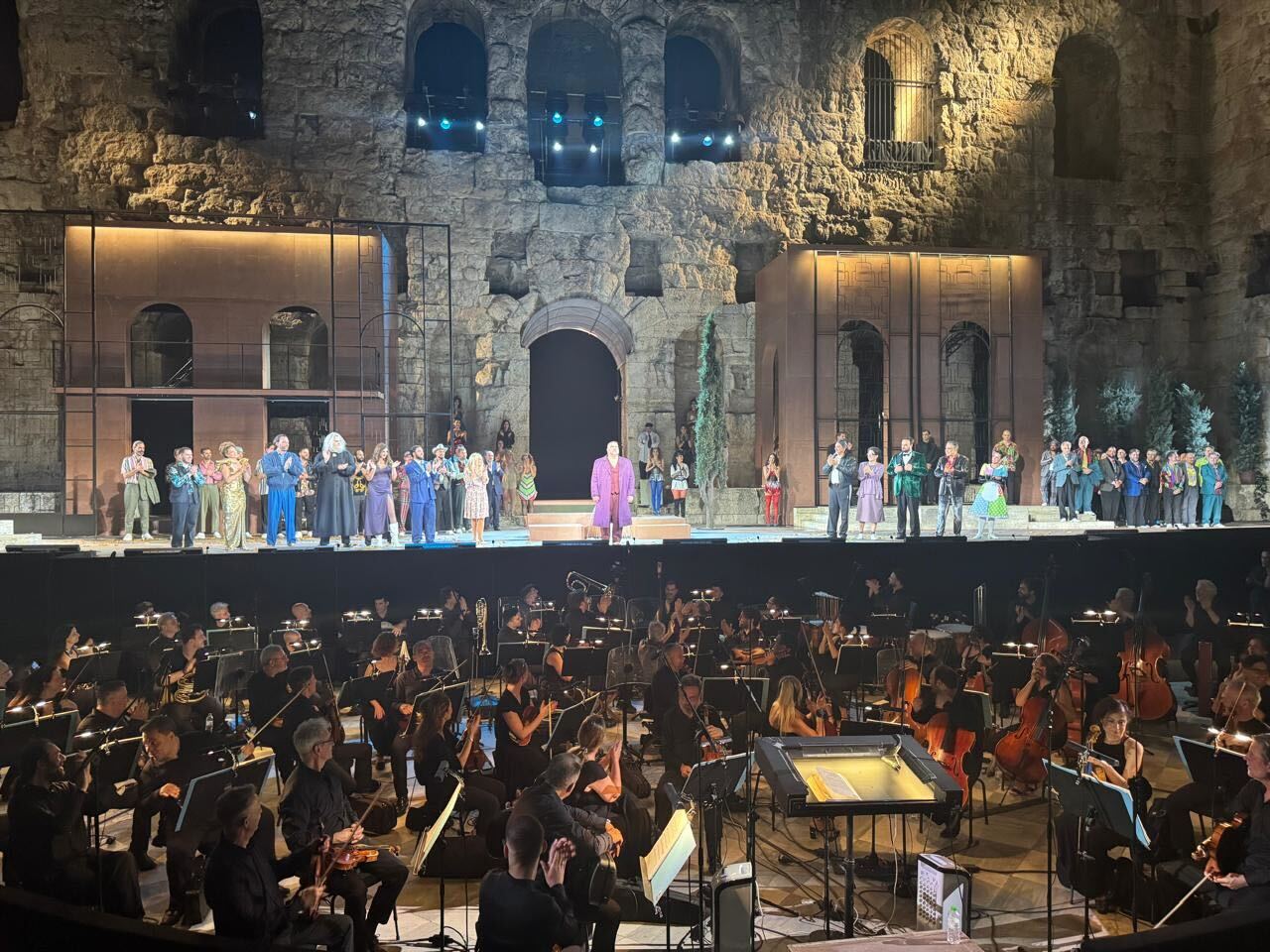 Συγκλονιστική ερμηνεία του κορυφαίου διεθνή Έλληνα βαρύτονου Δημήτρη Πλατανιά στο Ηρώδειο με τον «Ριγολέττο»