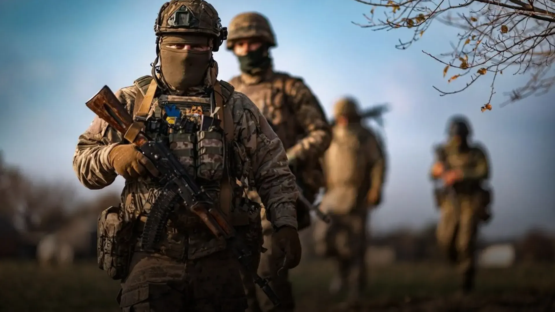 Σαν αστραπή έπεσε ρωσική FAB-1500 που ισοπέδωσε κτήριο της 80ης ουκρανικής Ταξιαρχίας στο Σούμι – Δείτε βίντεο