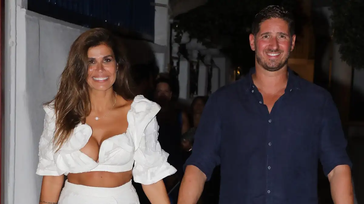 Έγκυος η Νεσχάν Μουλαζίμ: Η ανάρτησή της για το μωρό και η εξήγηση για το αναπηρικό αμαξίδιο