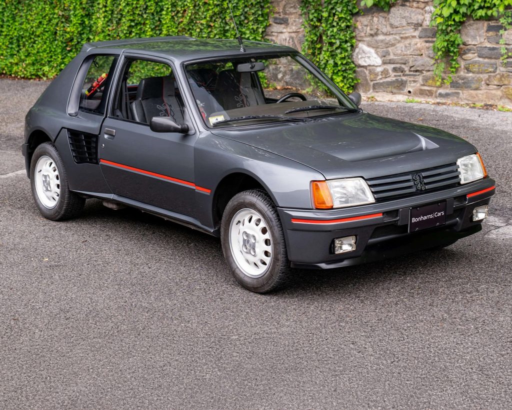 Peugeot 205 T16 με μόλις 3.416 km θα σπάσει τα ταμεία