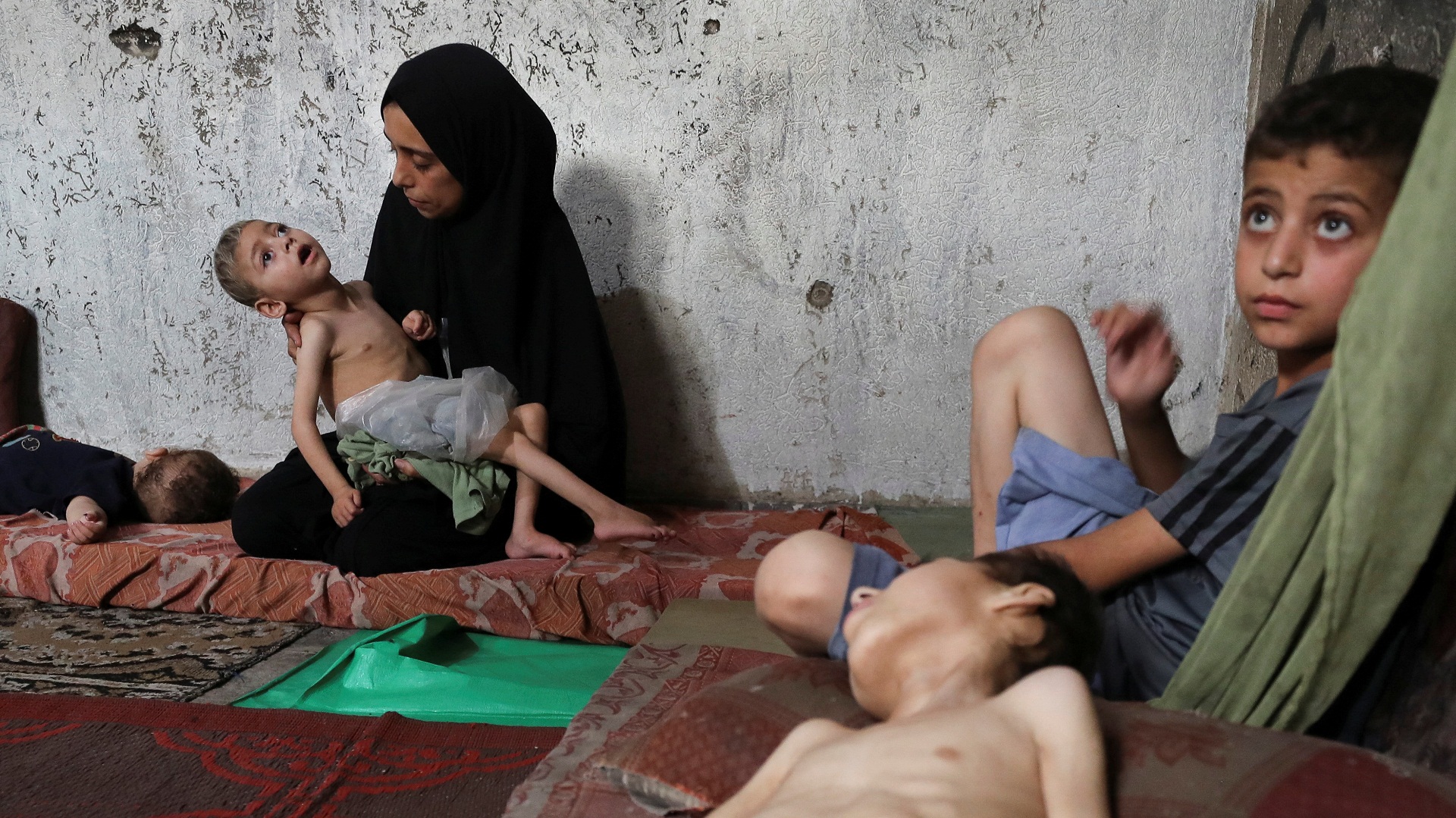 Ισραήλ: 31 επιφανή πρόσωπα ζητούν από την κυβέρνηση Νετανιάχου το τέλος της γενοκτονίας και του λιμού στην Γάζα